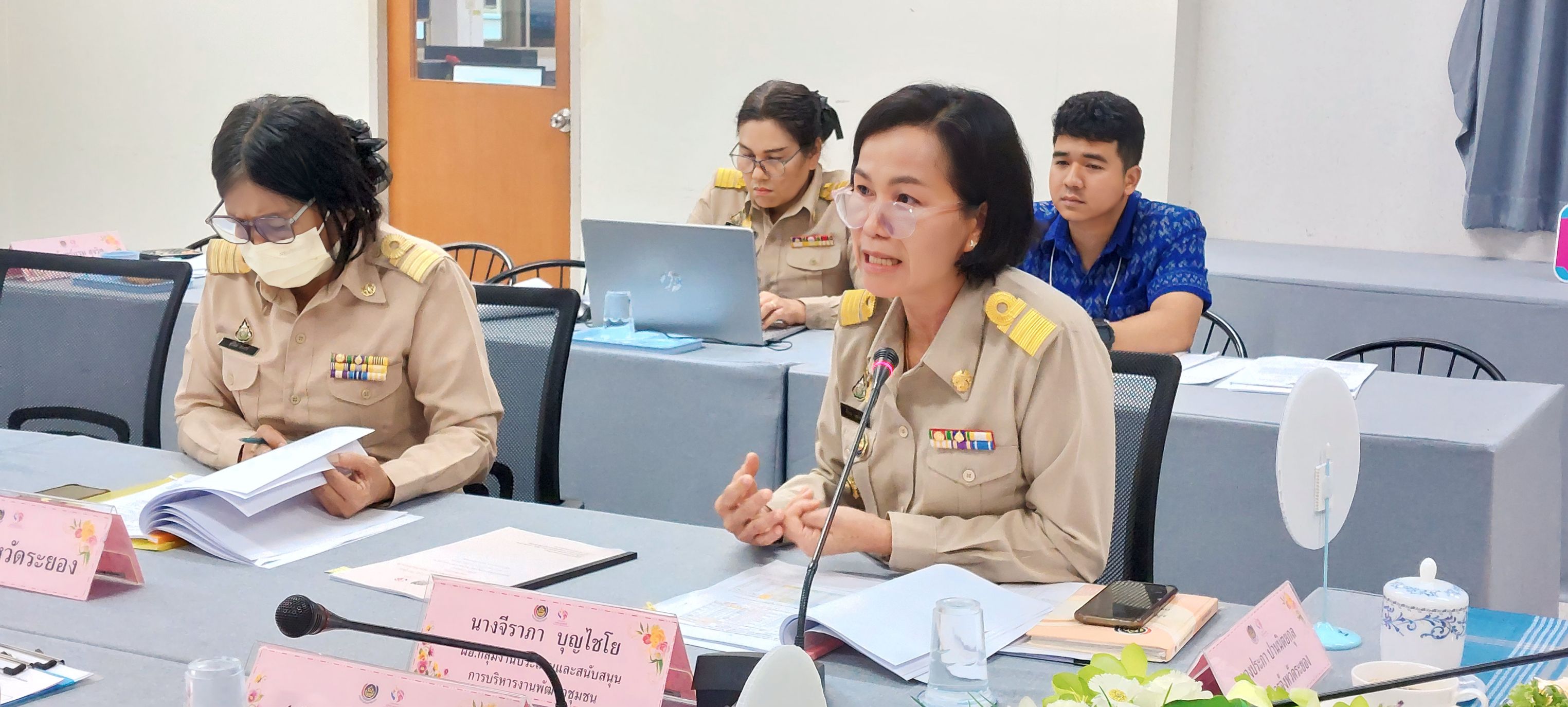 ”พช.ระยอง ประชุมคณะอนุกรรมการบริหารกองทุนพัฒนาบทบาทสตรีระดับจังหวัด ครั้งที่ 6/2566” ? วันอังคารที่ 24 กรกฎาคม 2566 เวลา 13.30 น. ณ ห้องประชุมสำนักงานพัฒนาชุมชน ชั้น 3 ศูนย์ราชการจังหวัดระยอง