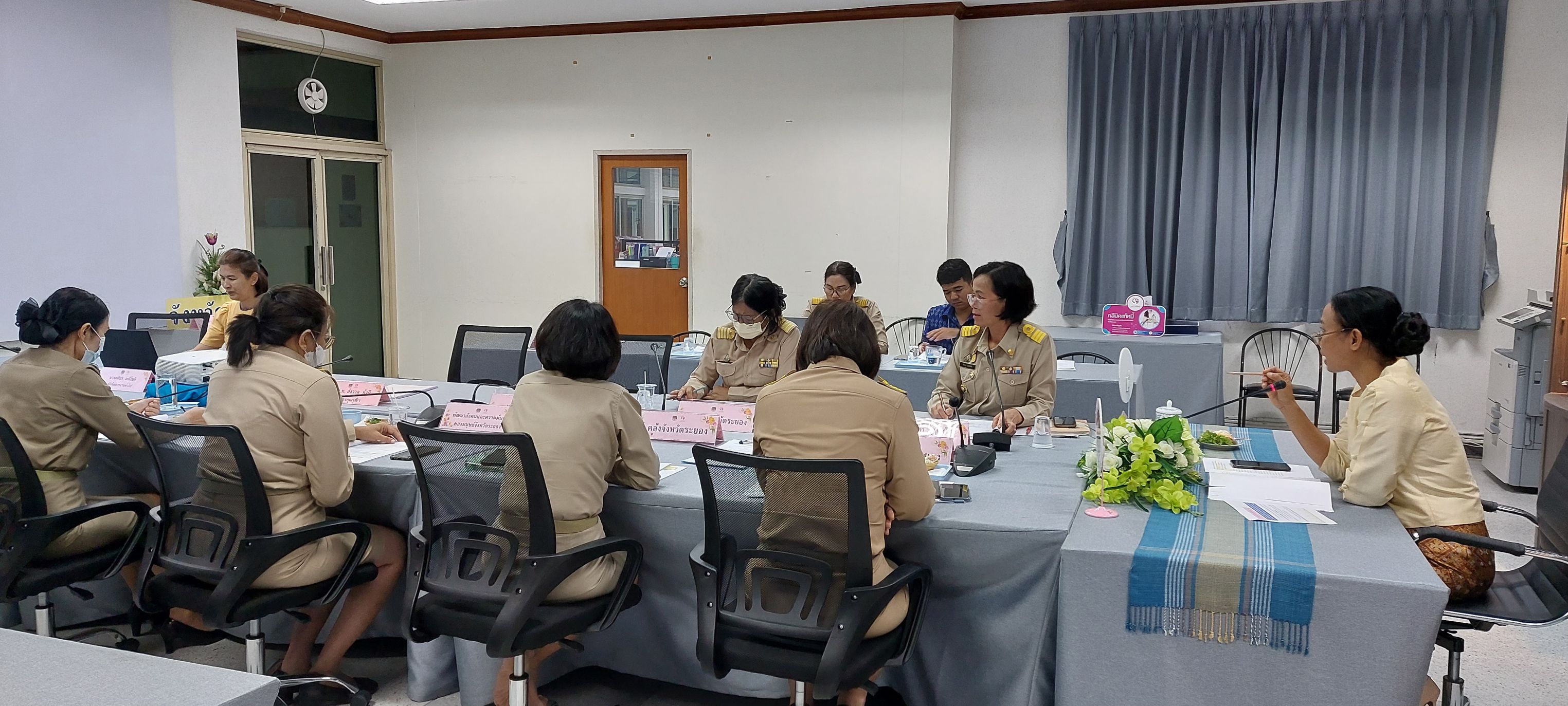 ”พช.ระยอง ประชุมคณะอนุกรรมการบริหารกองทุนพัฒนาบทบาทสตรีระดับจังหวัด ครั้งที่ 6/2566” ? วันอังคารที่ 24 กรกฎาคม 2566 เวลา 13.30 น. ณ ห้องประชุมสำนักงานพัฒนาชุมชน ชั้น 3 ศูนย์ราชการจังหวัดระยอง