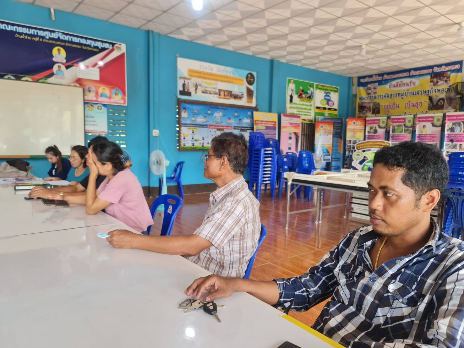 พช.ระยอง ลงพื้นที่เสริมศักยภาพ “กลุ่มออมทรัพย์เพื่อการผลิตบ้านน้ำโจน”