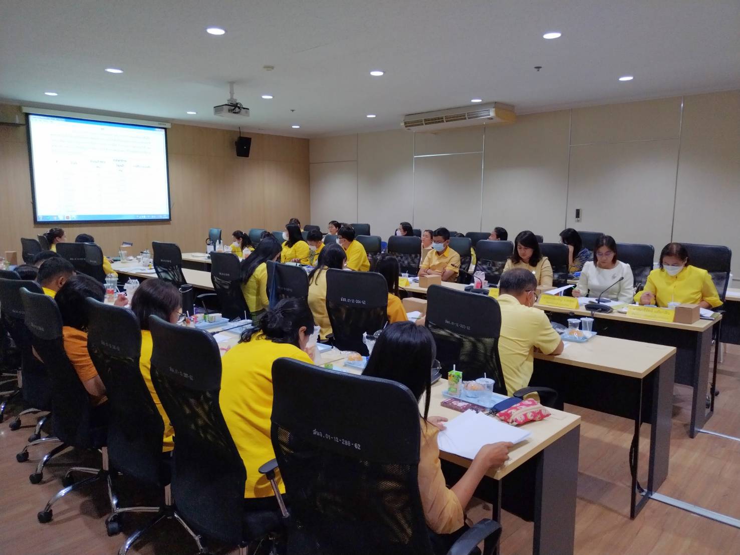 พช.ระยอง ร่วมประชุมโครงการส่งเสริมความสัมพันธ์ สอ.พช.และการประชุมผู้บริหารและเจ้าหน้าที่พัฒนาชุมชนจังหวัดระยอง ครั้งที่ 5/2566