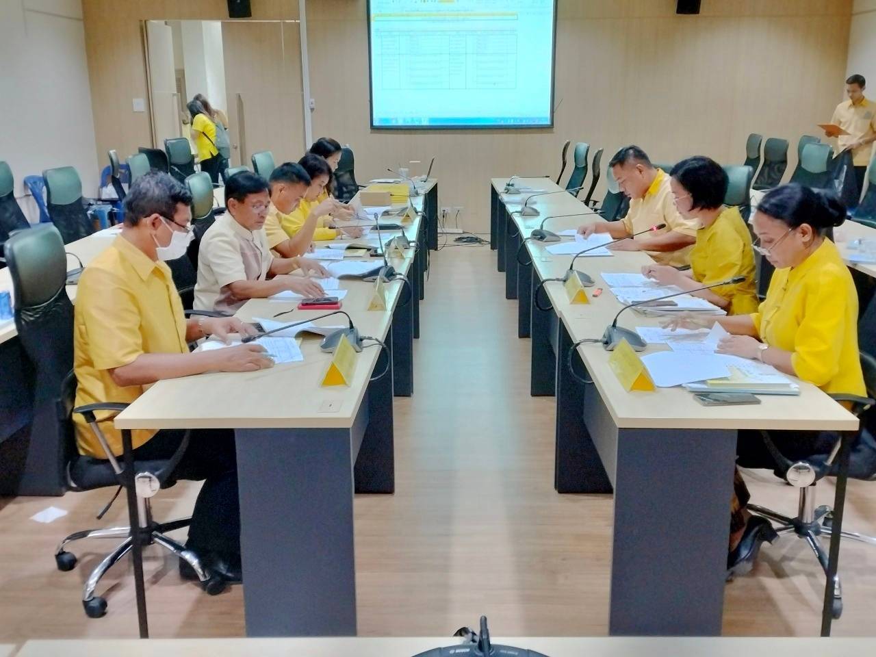 พช.ระยอง ร่วมประชุมโครงการส่งเสริมความสัมพันธ์ สอ.พช.และการประชุมผู้บริหารและเจ้าหน้าที่พัฒนาชุมชนจังหวัดระยอง ครั้งที่ 5/2566