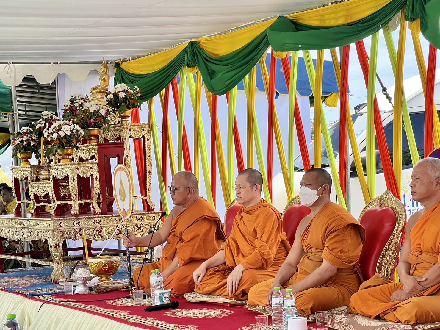 พช.ระยอง ร่วมกิจกรรมปลูกป่าบก โครงการปลูกป่าบกเฉลิมพระเกียรติฯ ครั้งที่ 1