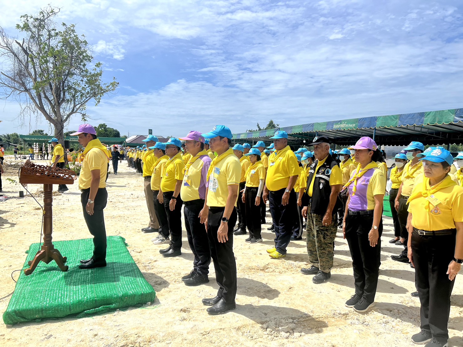 พช.ระยอง ร่วมกิจกรรมปลูกป่าบก โครงการปลูกป่าบกเฉลิมพระเกียรติฯ ครั้งที่ 1