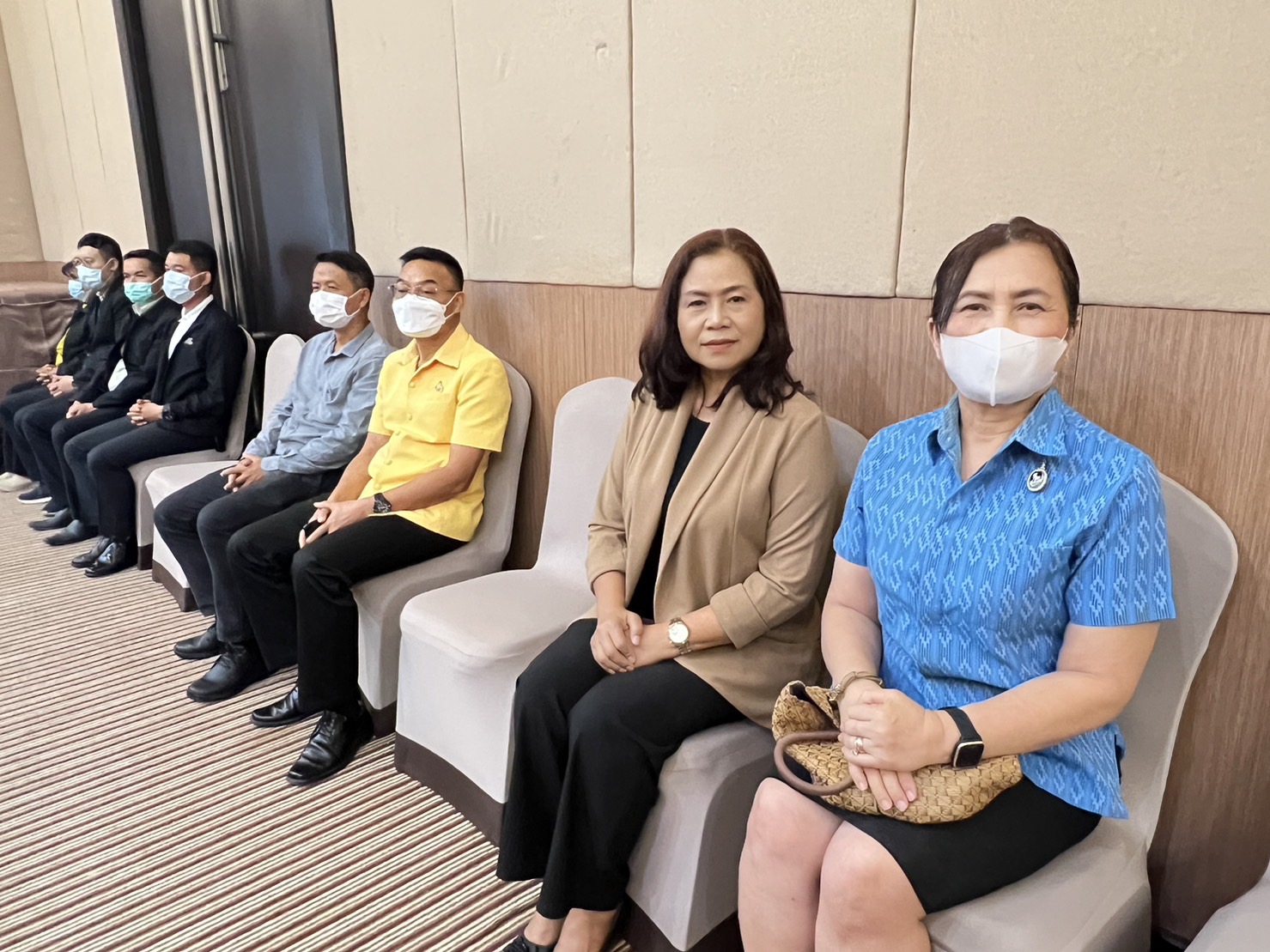 พช.ระยอง ร่วมพิธีเปิดโครงการเสริมสร้างศักยภาพเจ้าหน้าที่ฝ่ายปกครองเพื่อแก้ไขปัญหายาเสพติดจังหวัดระยอง รุ่นที่ 2