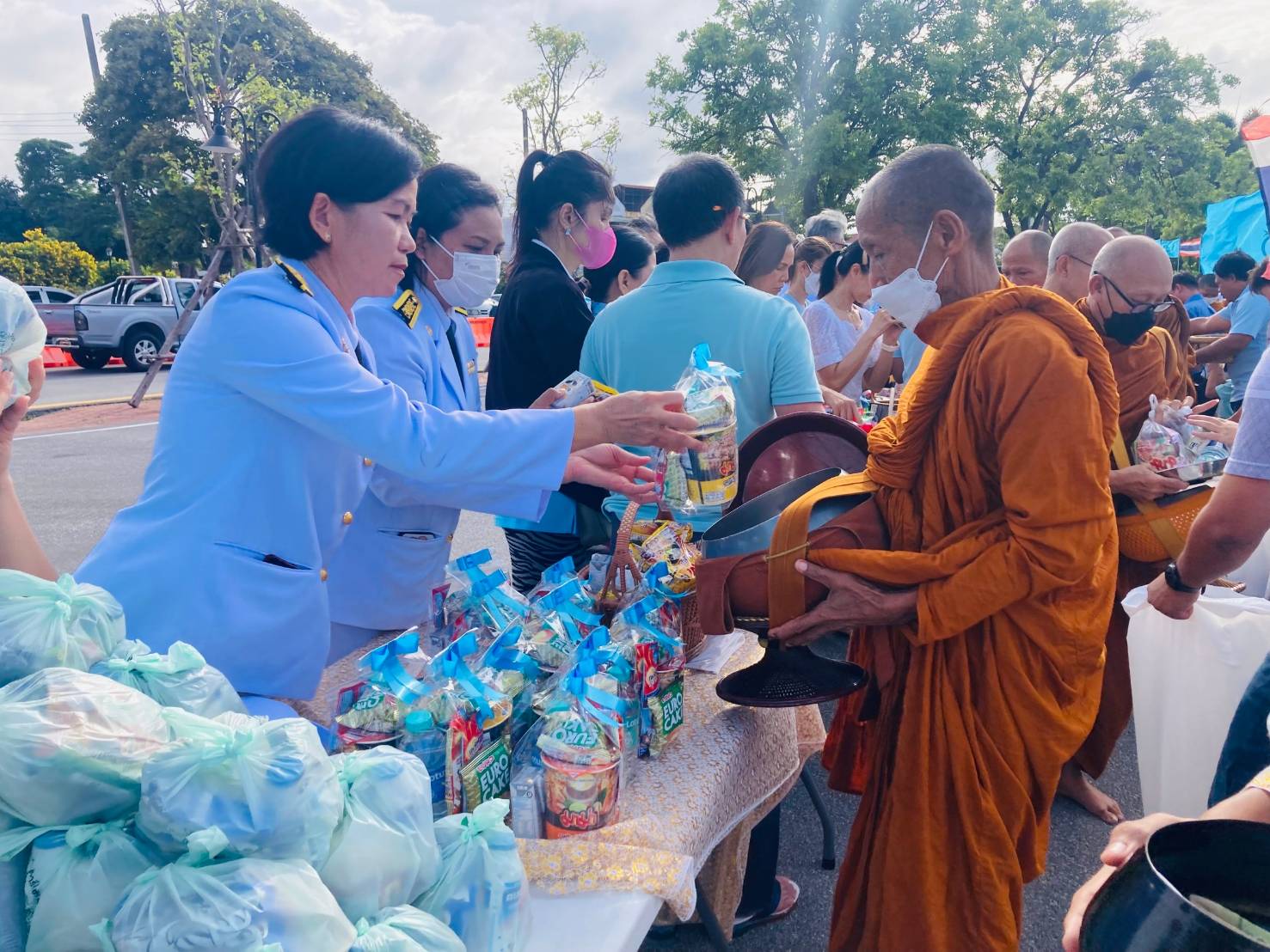 พช.ระยอง เข้าร่วมกิจกรรมเฉลิมพระเกียรติพระบาทสมเด็จพระนางเจ้าสิริกิติ์ พระบรมราชินีนาถ พระบรมราชชนนีพันปีหลวง เนื่องในโอกาสวันเฉลิมพระชนมพรรษา 12 สิงหาคม 2566