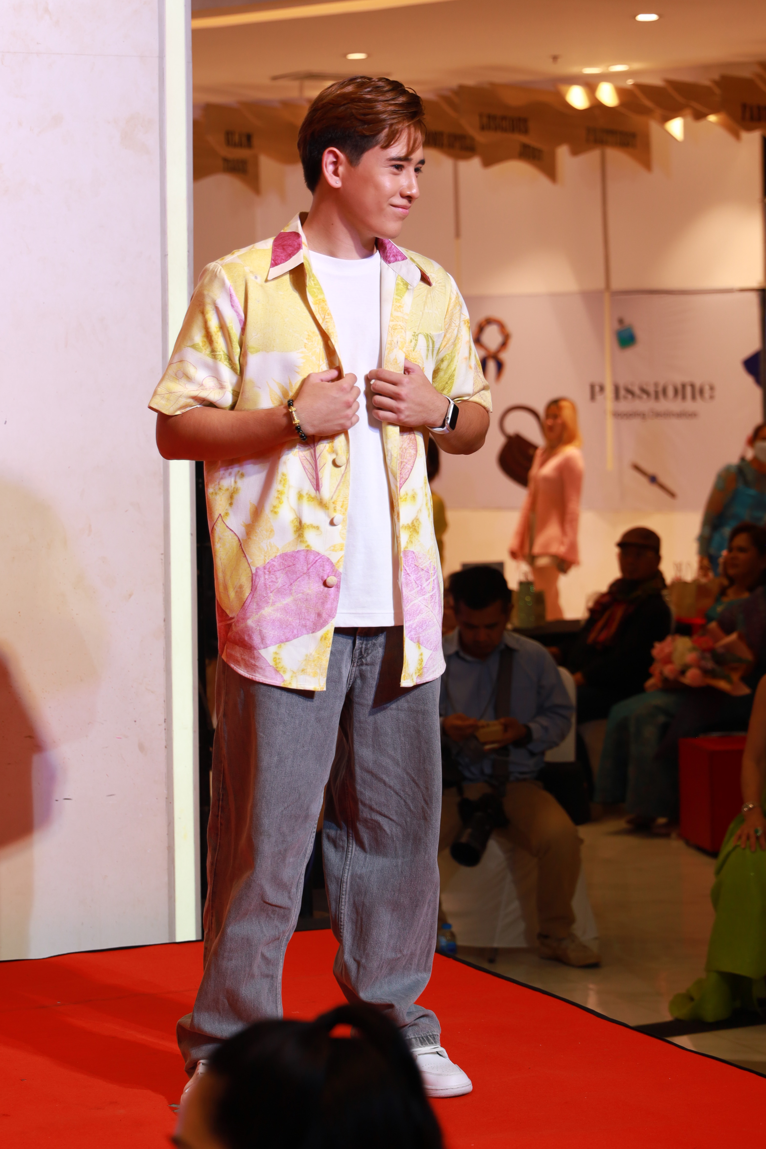 พช.ระยอง บูรณาการทุกภาคส่วน จัดงาน “สตรีระยอง สืบสานอนุรักษ์ศิลป์ ผ้าถิ่นไทย เทิดไท้พระบรมราชชนนีพันปีหลวง”