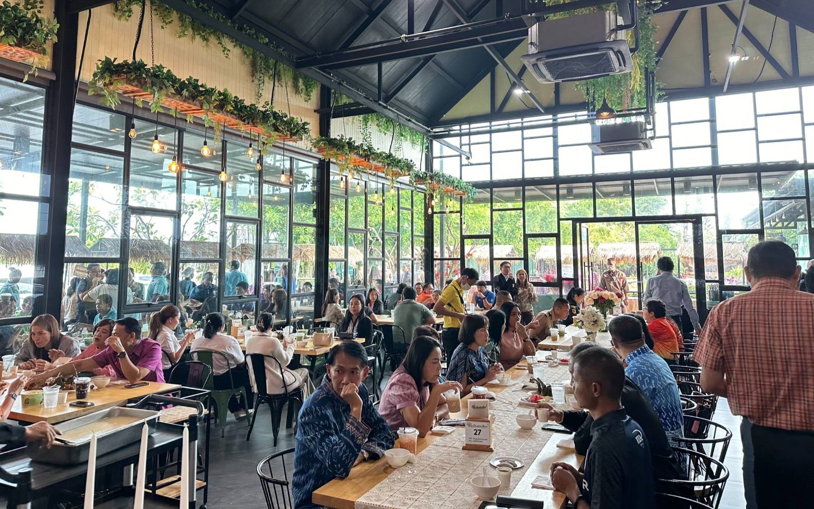 พช.ระยอง ร่วมกิจกรรมสภากาแฟสัญจร ครั้งที่ 8/2566 ประจำเดือน กันยายน 2566