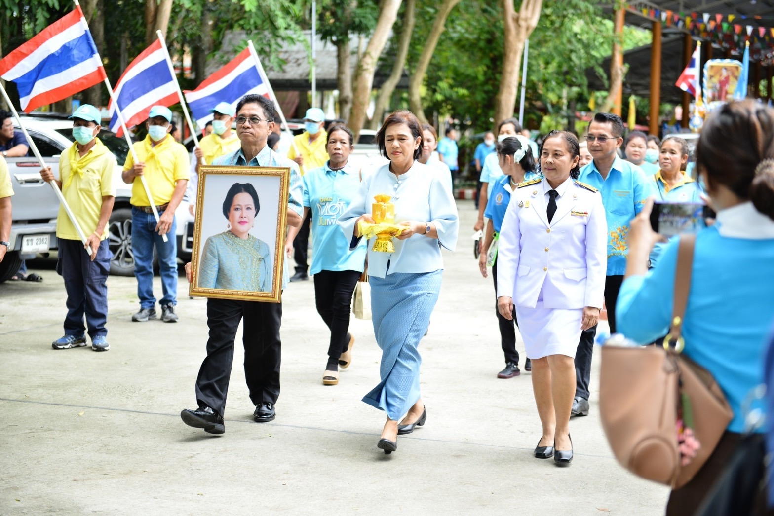 จังหวัดระยอง จัดพิธีมอบเงินพระราชทานขวัญถุงกองทุนแม่ของแผ่นดิน ประจำปี 2566 ภายใต้โครงการ “๙๑ พรรษา ๒๐ ปี กองทุนแม่ของแผ่นดิน ทุนตั้งต้นแห่งความดีงาม ในการป้องกันและแก้ไขปัญหายาเสพติด”