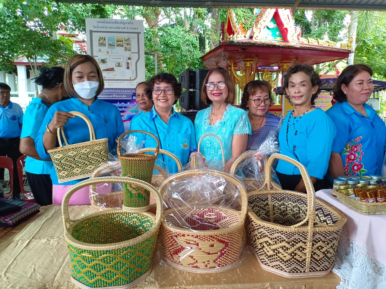 จังหวัดระยอง จัดพิธีมอบเงินพระราชทานขวัญถุงกองทุนแม่ของแผ่นดิน ประจำปี 2566 ภายใต้โครงการ “๙๑ พรรษา ๒๐ ปี กองทุนแม่ของแผ่นดิน ทุนตั้งต้นแห่งความดีงาม ในการป้องกันและแก้ไขปัญหายาเสพติด”
