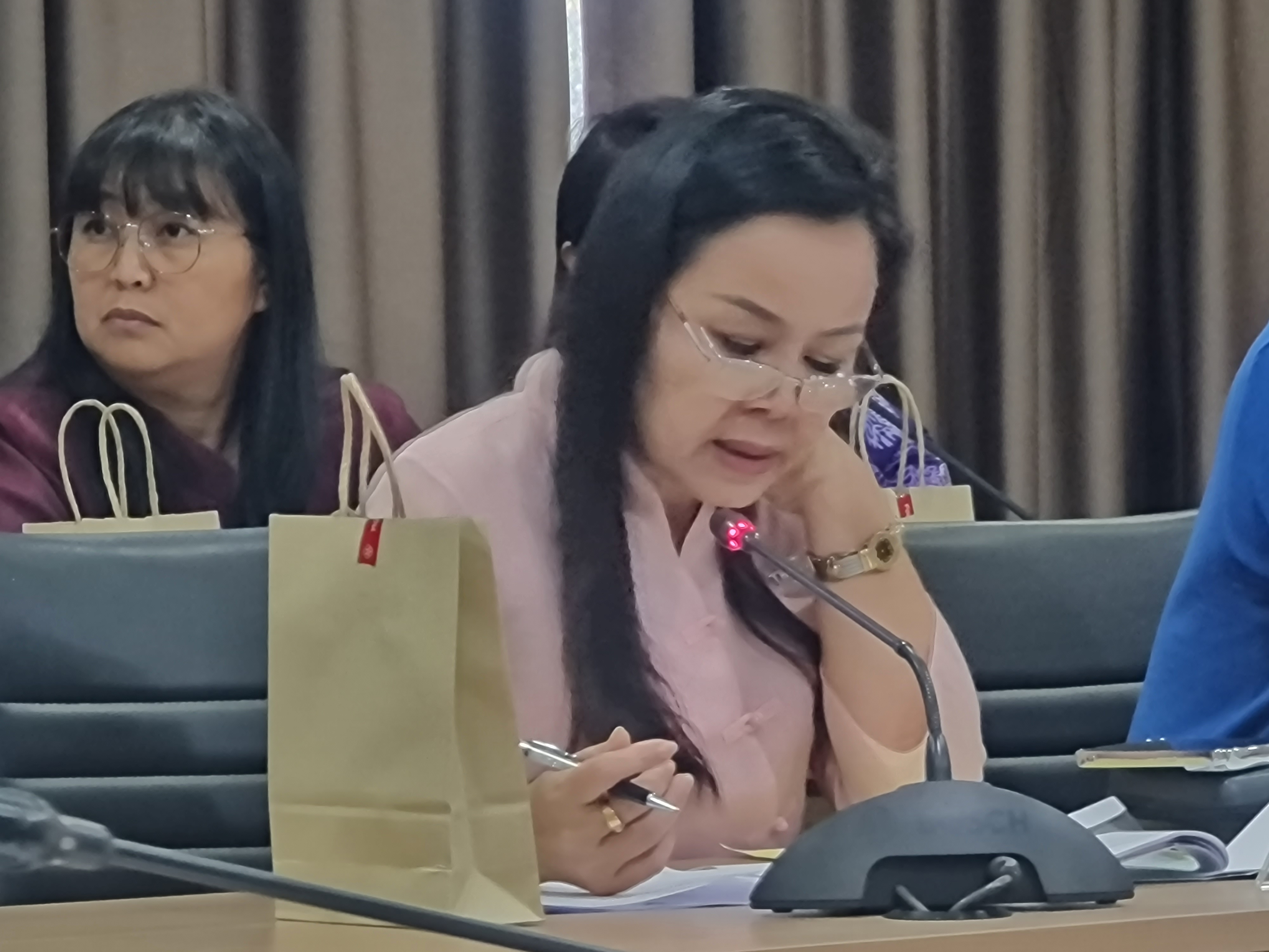 พช.ระยอง จัดประชุมนำเสนอผลการจัดเก็บและรับรองคุณภาพข้อมูล จปฐ. และ กชช. 2ค ประจำปีงบประมาณ พ.ศ. 2566 ระดับจังหวัด