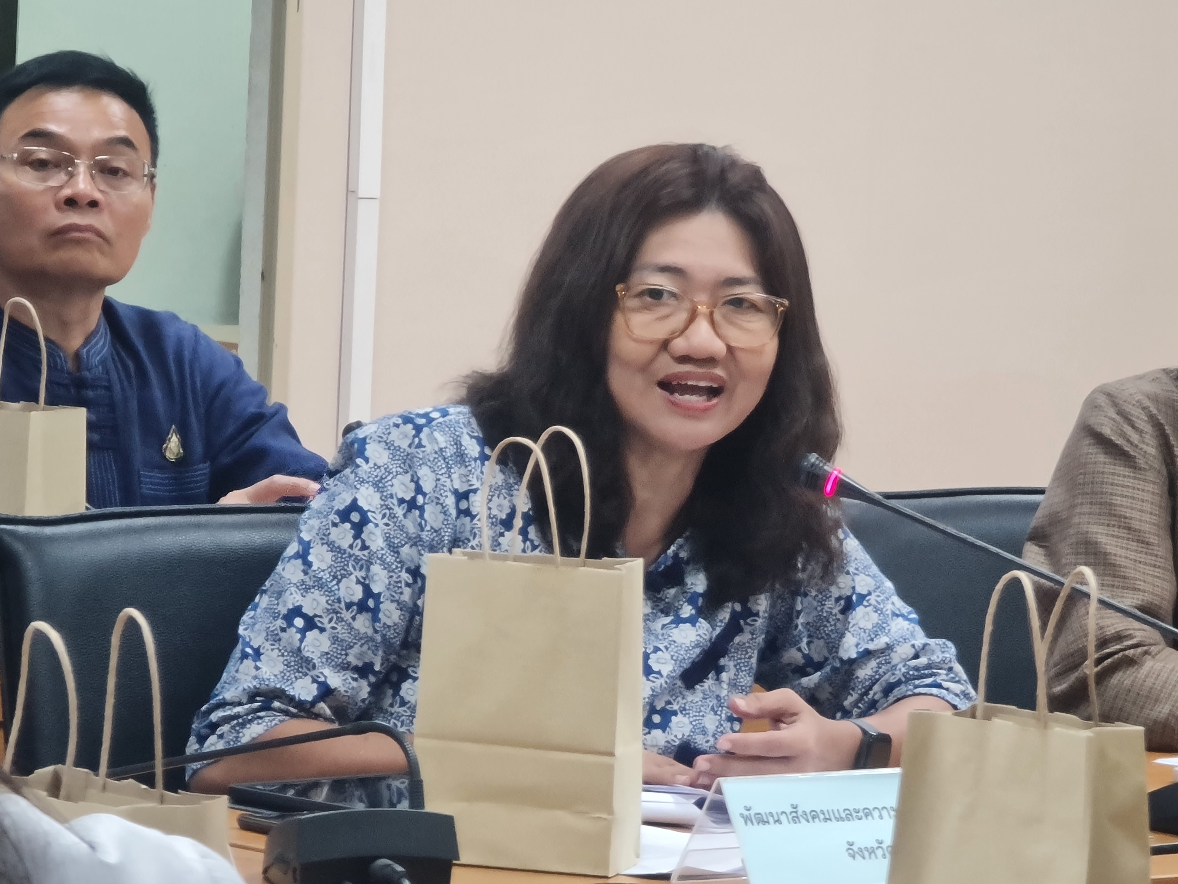 พช.ระยอง จัดประชุมคณะกรรมการบริหารศูนย์อำนวยการขจัดความยากจนและพัฒนาคนทุกช่วงวัยอย่างยั่งยืนตามหลักปรัชญาของเศรษฐกิจพอเพียงจังหวัดระยอง (คจพ.จ.ระยอง) ครั้งที่ 4/2566