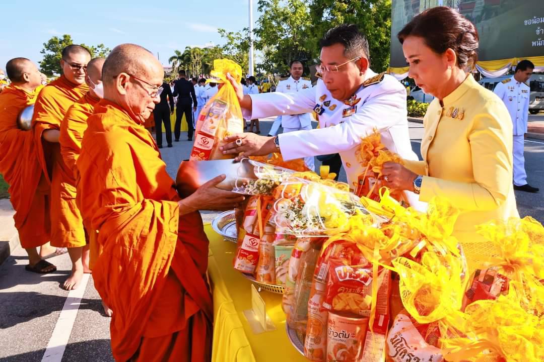 พช.ระยอง เข้าร่วมกิจกรรมน้อมรำลึกในพระมหากรุณาธิคุณ เนื่องในวันนวมินทรมหาราช