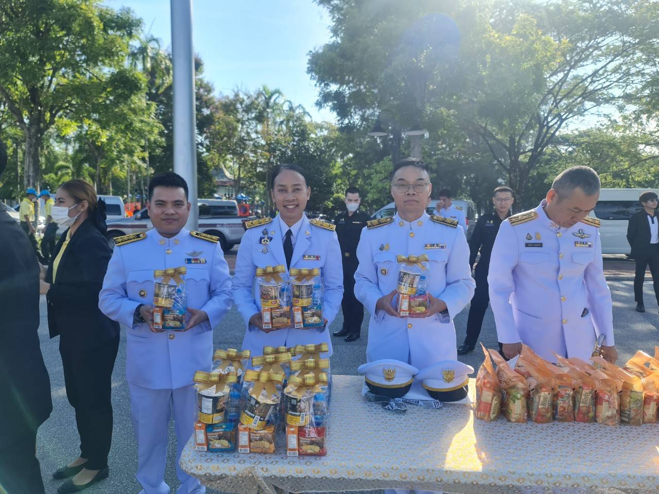 พช.ระยอง เข้าร่วมกิจกรรมน้อมรำลึกในพระมหากรุณาธิคุณ เนื่องในวันนวมินทรมหาราช