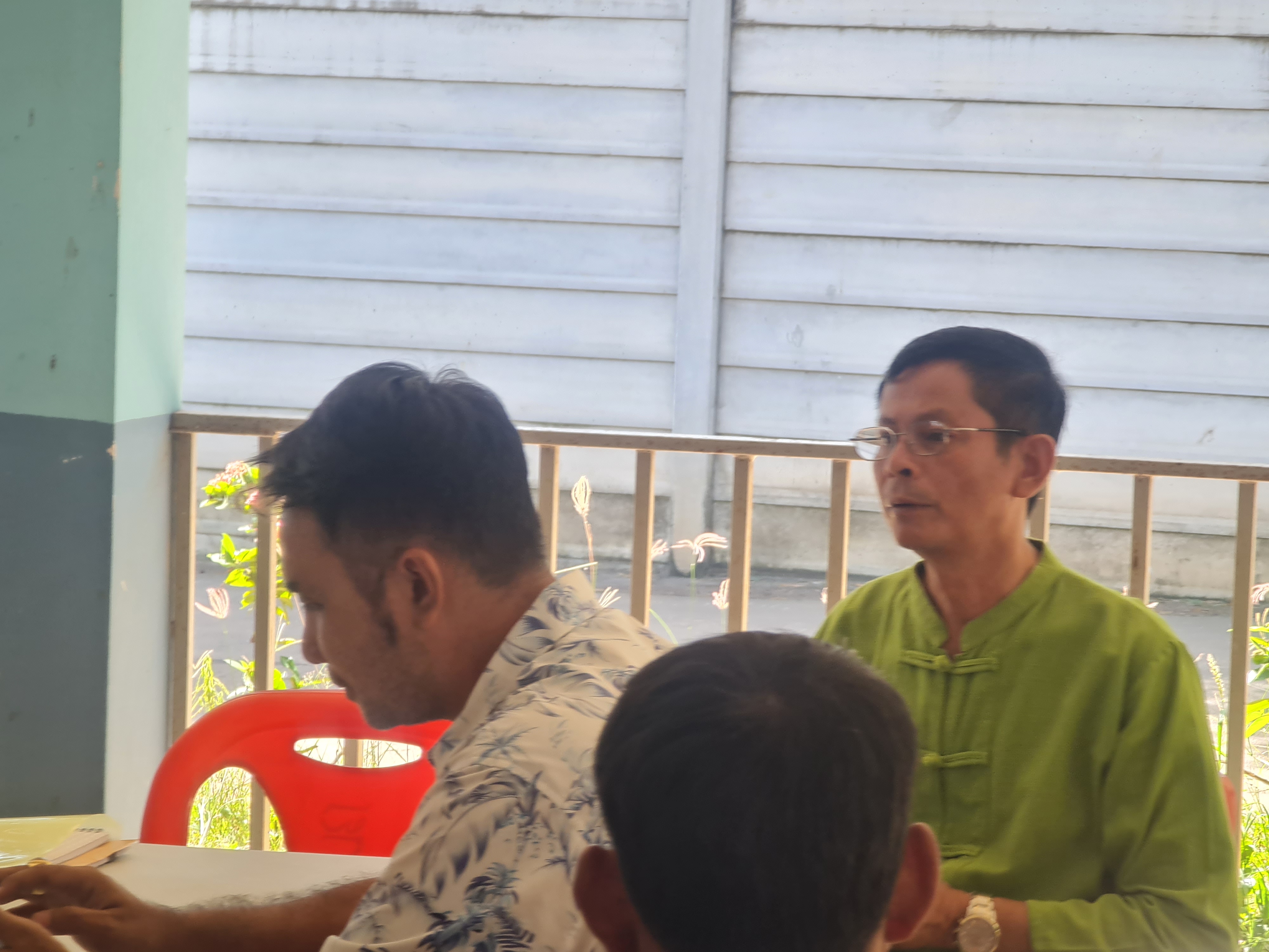 พช.ระยอง ลงพื้นที่ติดตามโครงการ กข.คจ. อ.วังจันทร์