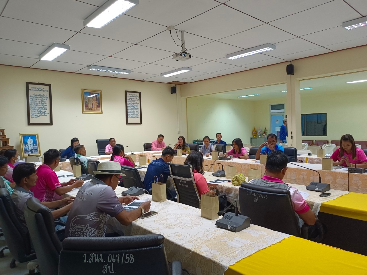 พช.ระยอง ประชุมเชิงปฏิบัติการเตรียมความพร้อมการจัดทำสารสนเทศตำบลต้นแบบเพื่อพัฒนาคุณภาพชีวิต ประจำปีงบประมาณ พ.ศ.2567