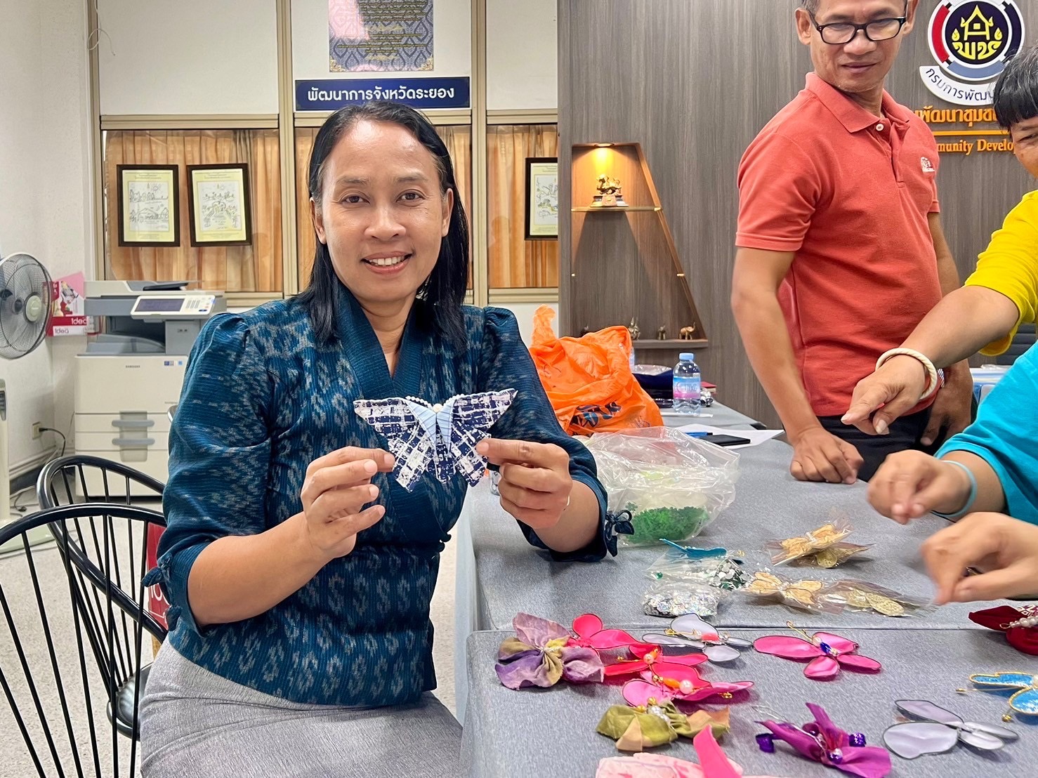 พช.ระยอง ร่วมประชุม เรื่องการส่งเสริมการใช้ผลิตภัณฑ์ OTOP เป็นของขวัญของฝาก ในช่วงเทศกาลปีใหม่ ปี 2567