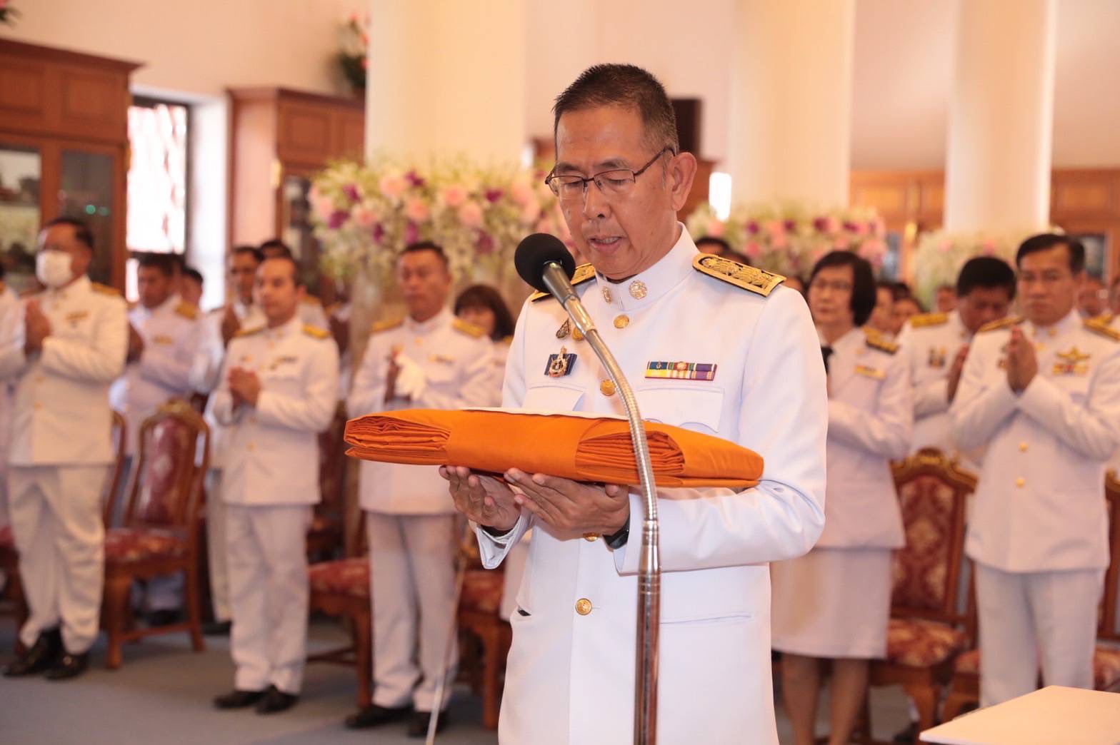 พระบาทสมเด็จพระเจ้าอยู่หัว ทรงพระกรุณาโปรดเกล้าฯ พระราชทานผ้าพระกฐิน ประจำปี พ.ศ. 2566 ให้กรมการพัฒนาชุมชน