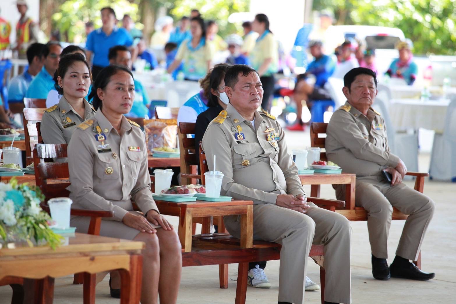 พช. ระยองร่วมกิจกรรม โครงการ ปั่นจักรยานท่องเที่ยวป่ารอยต่อ “รักแม่ แลช้าง ชล – ชะเมา”