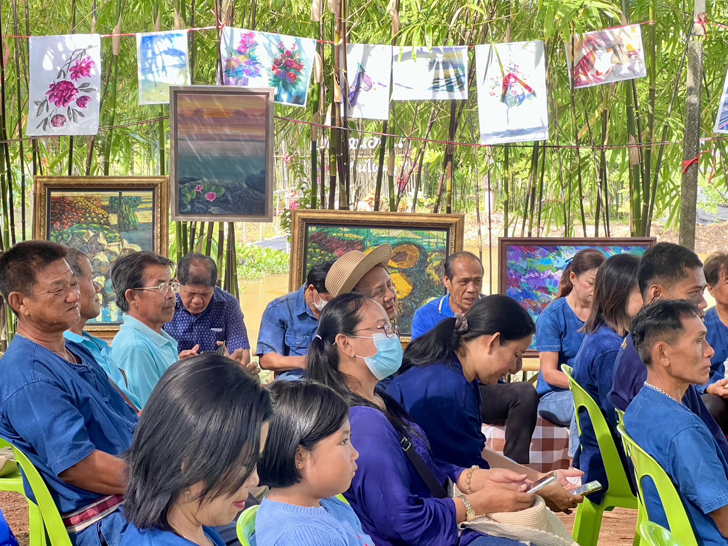 พช.ระยอง จัดกิจกรรม“สร้างศิลปะจากธรรมชาติ ปลูกจิตสำนึกรักษ์ดิน รักษ์น้ำ เนื่องในวันดินโลก”