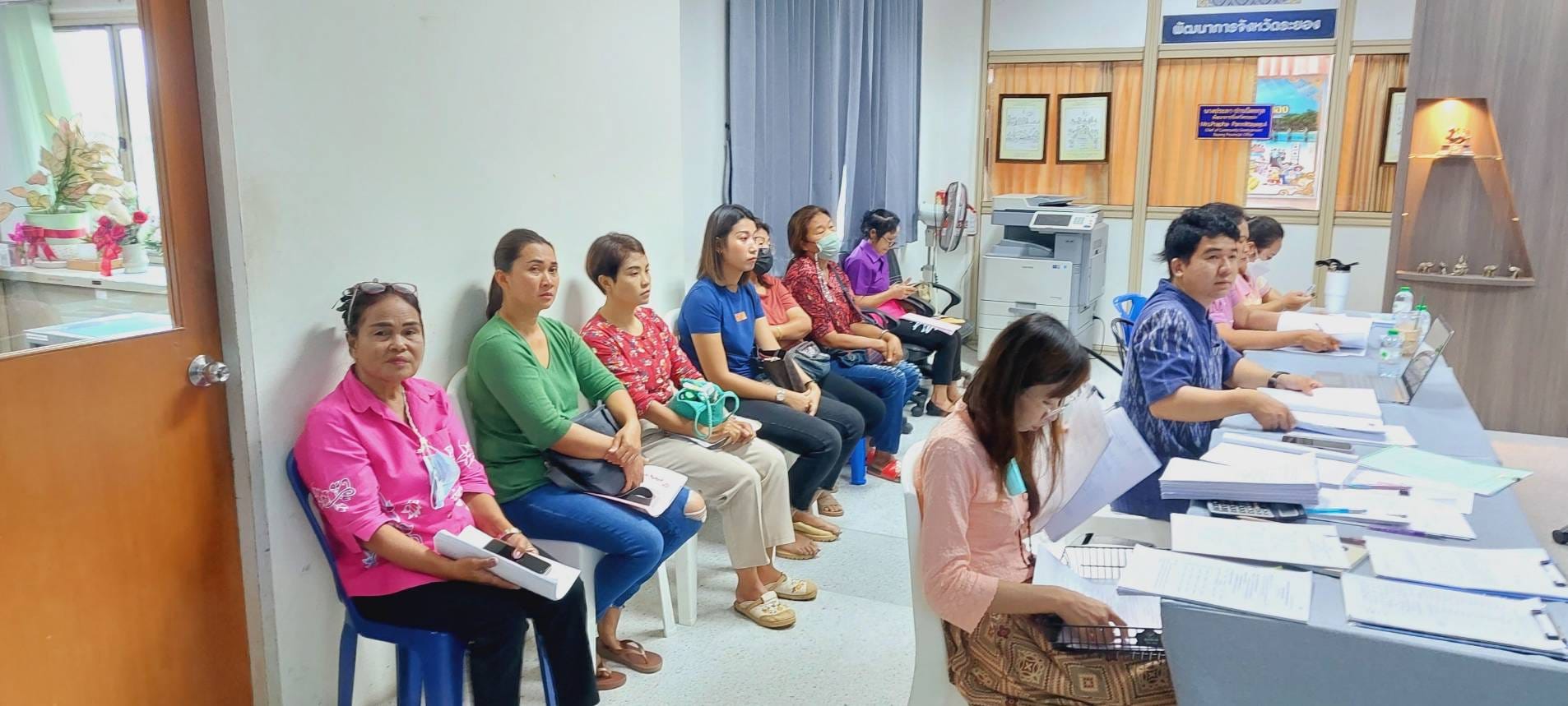 พช.ระยอง จัดประชุมคณะทำงานขับเคลื่อนกองทุนพัฒนาบทบาทสตรีจังหวัดระยอง ครั้งที่ 2/2567