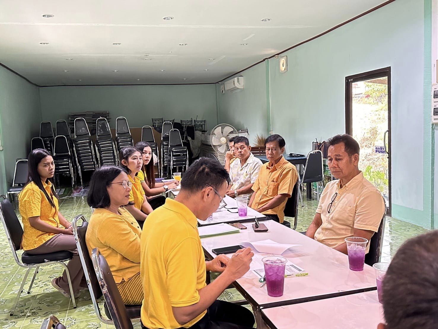 ลงพื้นที่เตรียมความพร้อมในการติดตามของคณะกรรมาธิการติดตาม เสนอแนะ และเร่งรัดการปฏิรูปประเทศ  และการจัดทำและดำเนินการตามยุทธศาสตร์ชาติ วุฒิสภา (กมธ.ตสร.) ในพื้นที่ตำบลห้วยยาง อำเภอแกลง