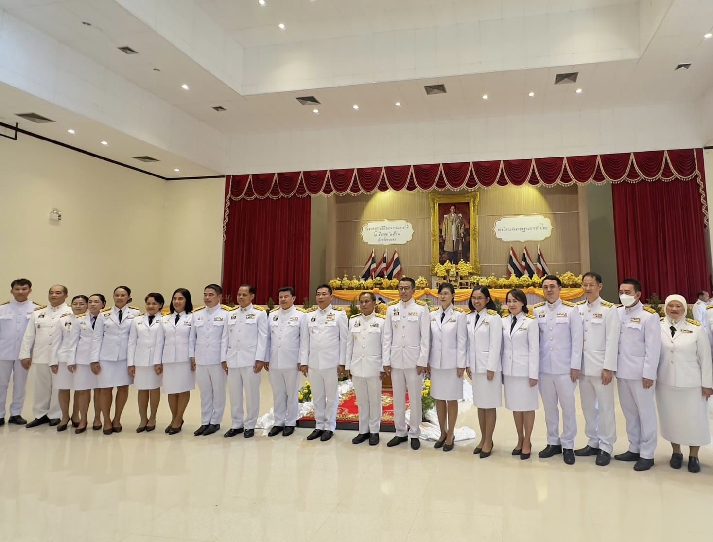 พช.ระยอง ร่วมงานวันมาตรฐานฝีมือแรงงานแห่งชาติ พิธีถวายราชสักการะแด่ พระบาทสมเด็จพระบรมชนกาธิเบศร มหาภูมิพลอดุลยเดชมหาราช บรมนาถบพิตร พระบิดาแห่งมาตรฐานการช่างไทย