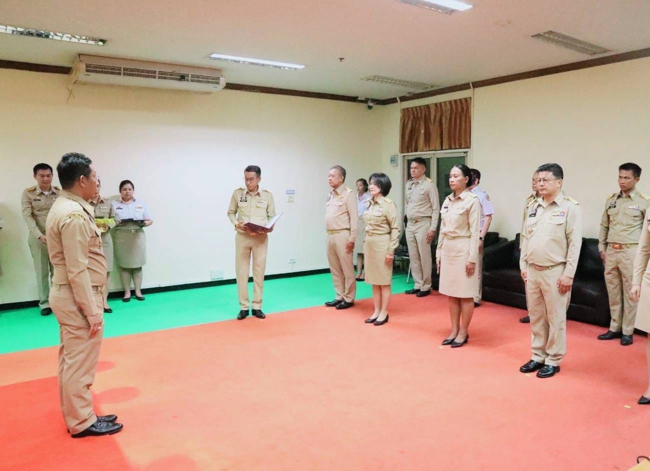 พิธีมอบเครื่องหมาย “รักษาดินแดนยิ่งชีพ”