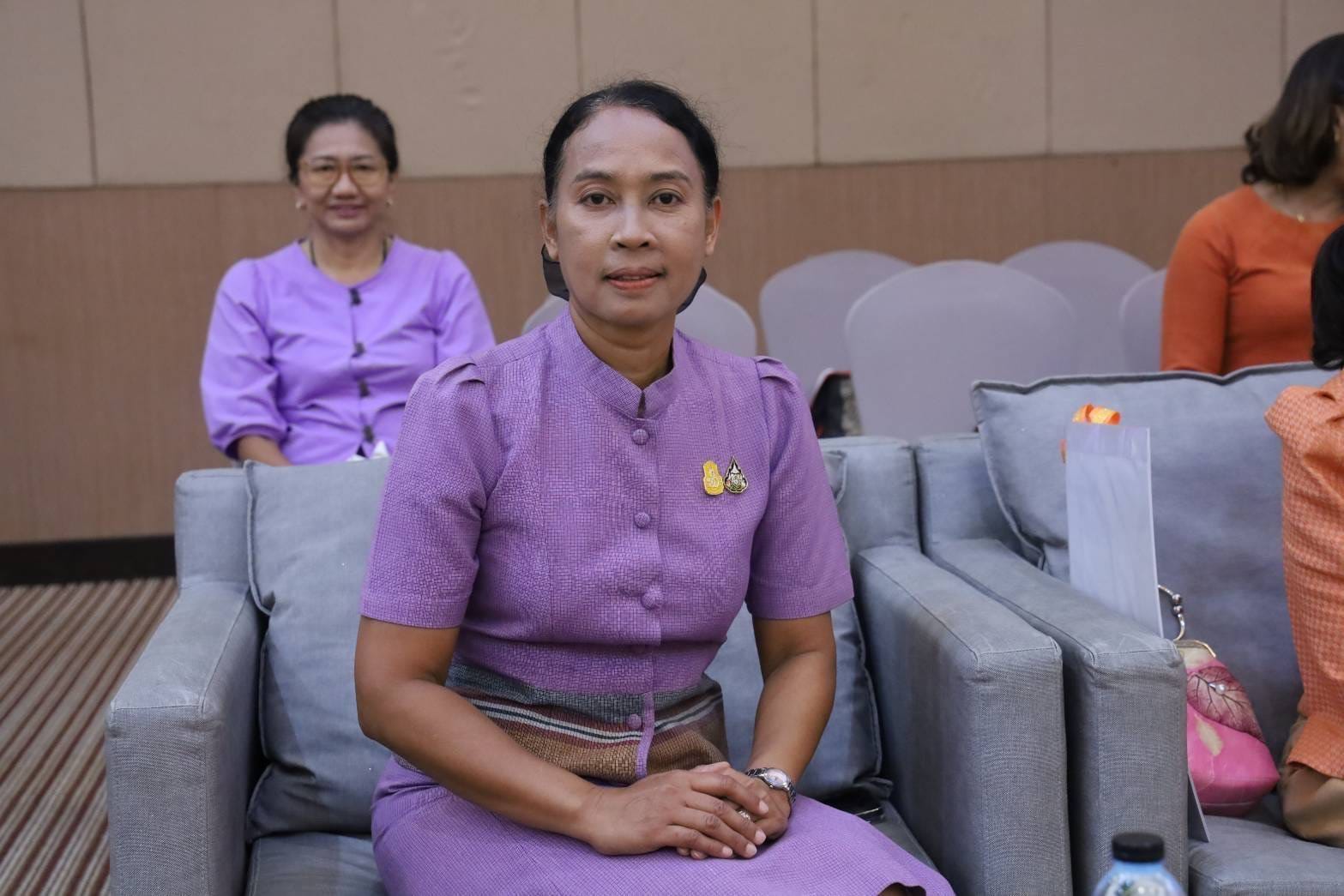 พช.ระยองจัดโครงการ “สตรีระยองสร้างสรรค์ รวมใจแก้จนคนระยอง”