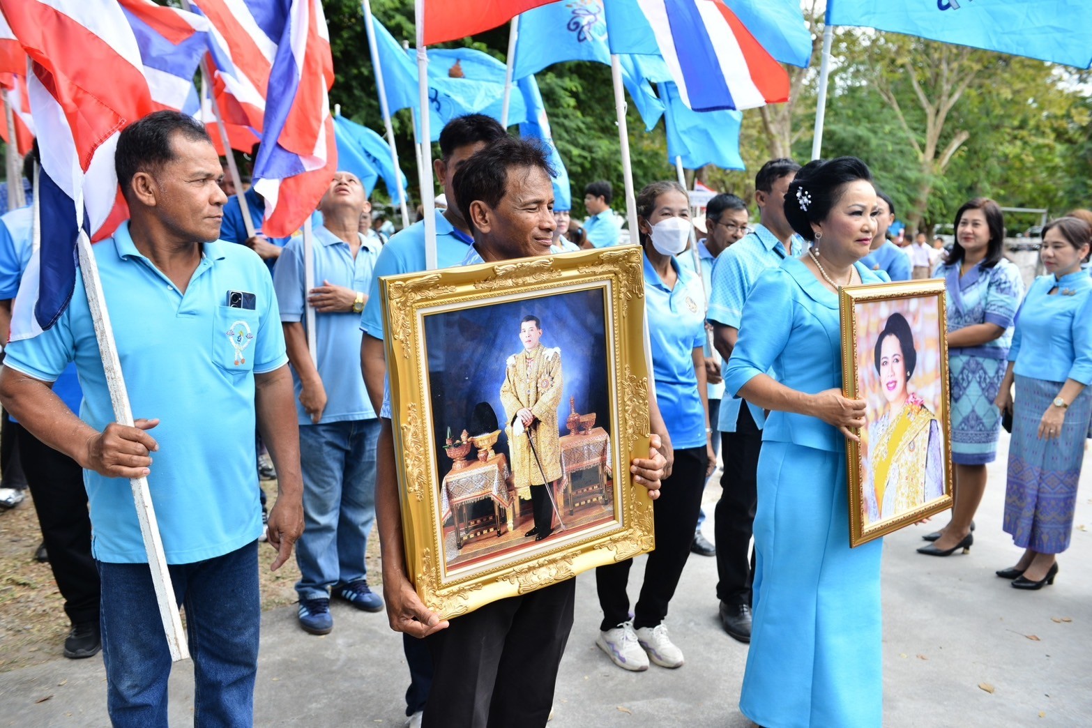 พช.ระยอง ร่วมกับเครือข่ายกองทุนแม่ของแผ่นดินจังหวัดระยอง จัดกิจกรรม 25 พฤศจิกายน วันกองทุนแม่ของแผ่นดิน “๒ ทศวรรษ กองทุนแม่ของแผ่นดิน ครอบครัวอบอุ่น ชุมชนเข้มแข็ง”