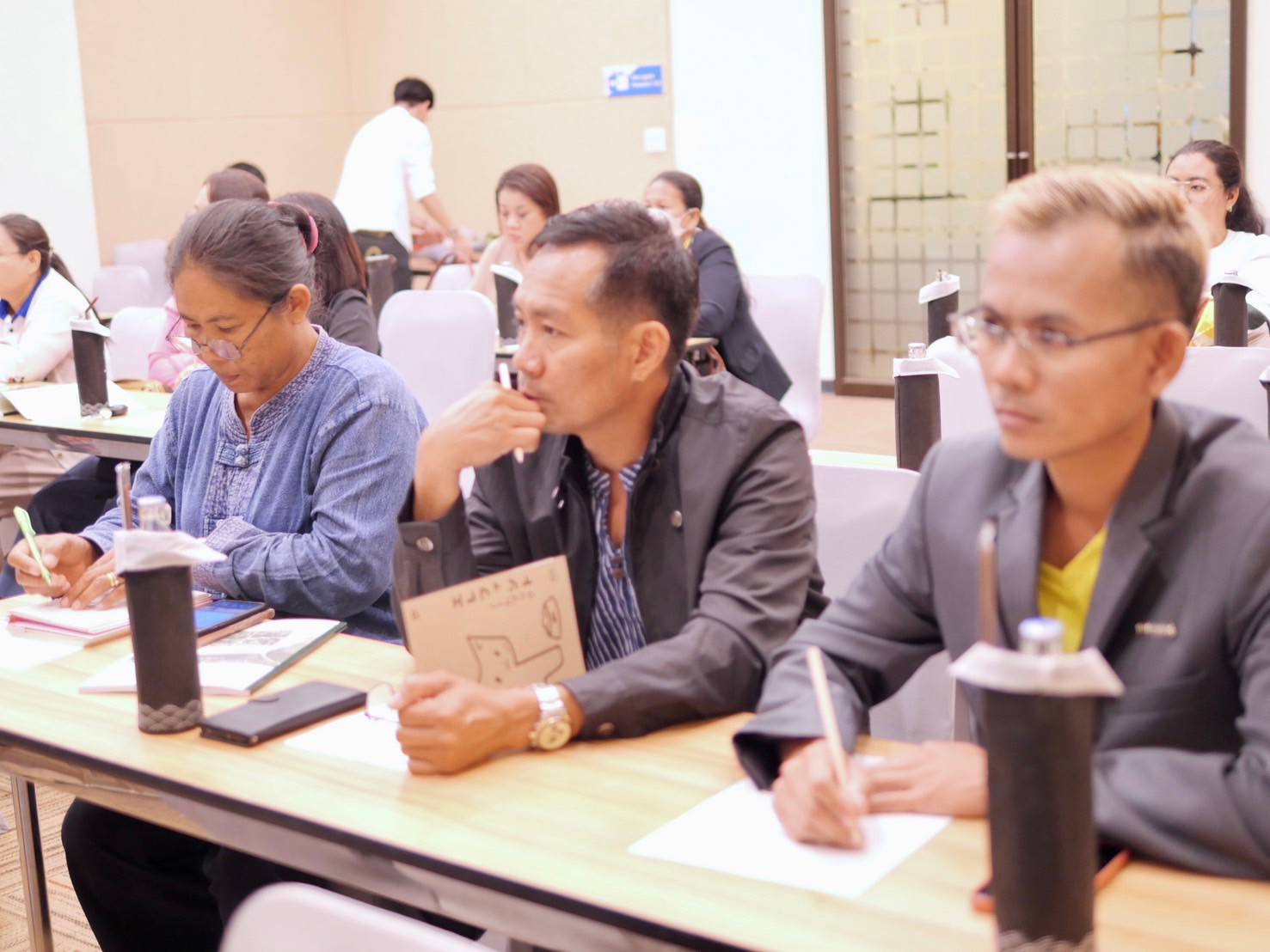 สำนักงานพัฒนาชุมชนจังหวัดระยอง ดำเนินโครงการพัฒนาคุณภาพมาตรฐานผลิตภัณฑ์ OTOP กลุ่มปรับตัวสู่การพัฒนา (Quadrant D)