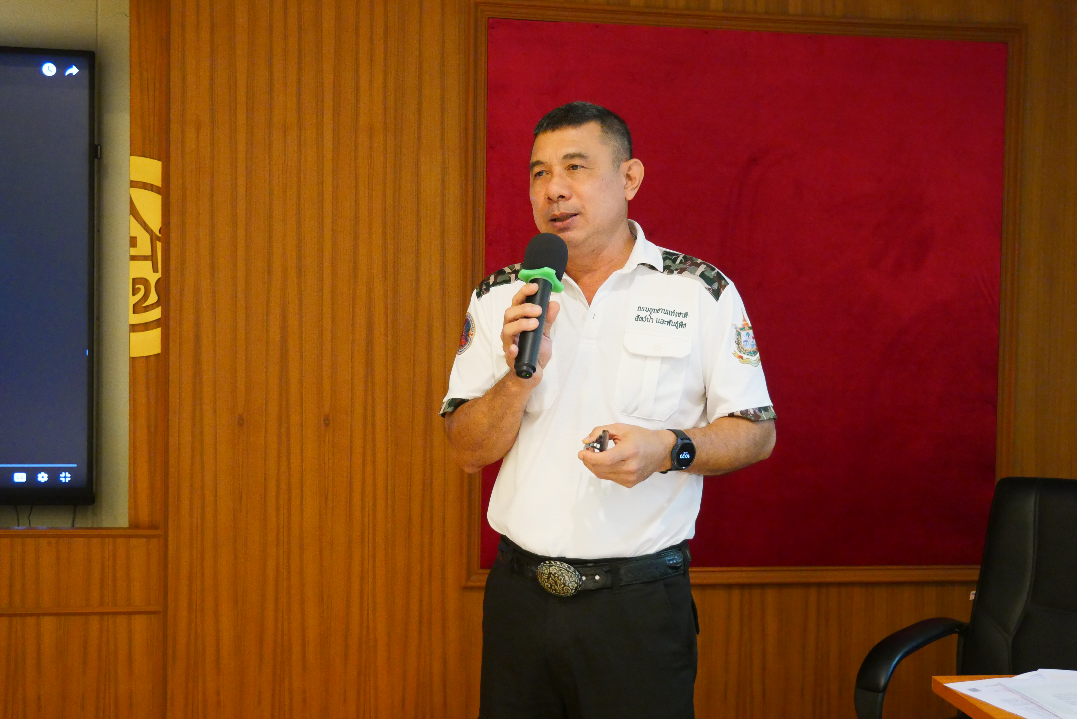 ประชุมเชิงปฏิบัติการพัฒนาศักยภาพเจ้าหน้าที่พัฒนาชุมชน ผู้รับผิดชอบงานการพัฒนาหมู่บ้านคนรักษ์ช้างฯ