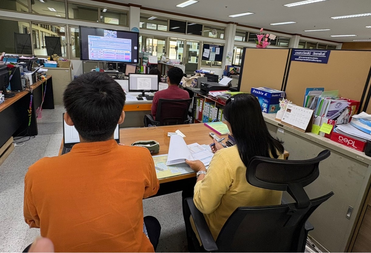 พช.ระยอง ร่วมรับฟังการประชุมติดตามการดำเนินงานและการใช้จ่ายงบประมาณกองทุนพัฒนาบทบาทสตรี ผ่านระบบวีดิทัศน์ทางไกล (Video Conference) ครั้งที่ 1/2568