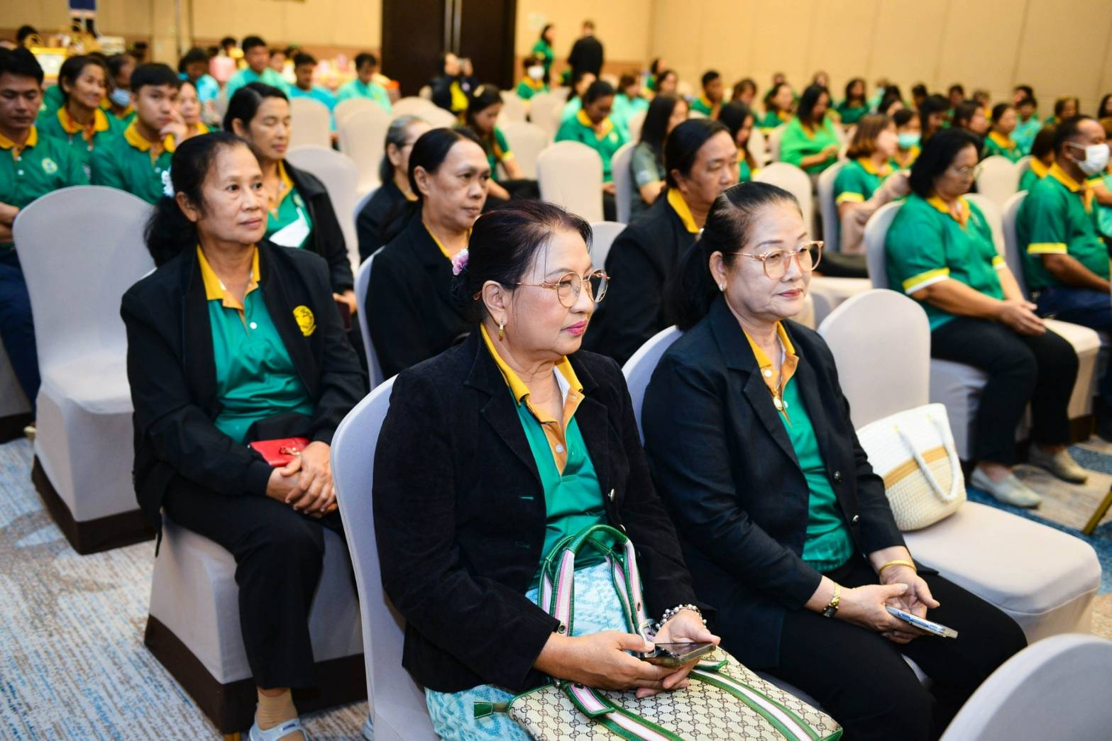 พช. ระยองแสดงพลังขับเคลื่อนงานกลุ่มออมทรัพย์เพื่อการผลิต ในงาน“มหกรรมการออม 51 ปี ทุนชุมชนขับเคลื่อนเศรษฐกิจฐานราก (ระดับภูมิภาค)