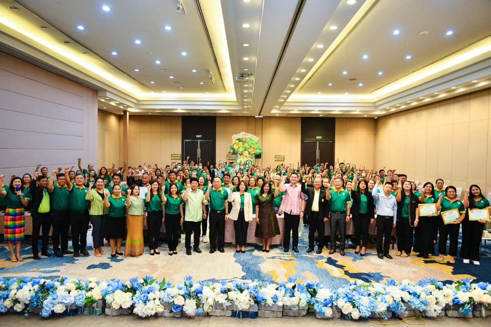 พช. ระยองแสดงพลังขับเคลื่อนงานกลุ่มออมทรัพย์เพื่อการผลิต ในงาน“มหกรรมการออม 51 ปี ทุนชุมชนขับเคลื่อนเศรษฐกิจฐานราก (ระดับภูมิภาค)