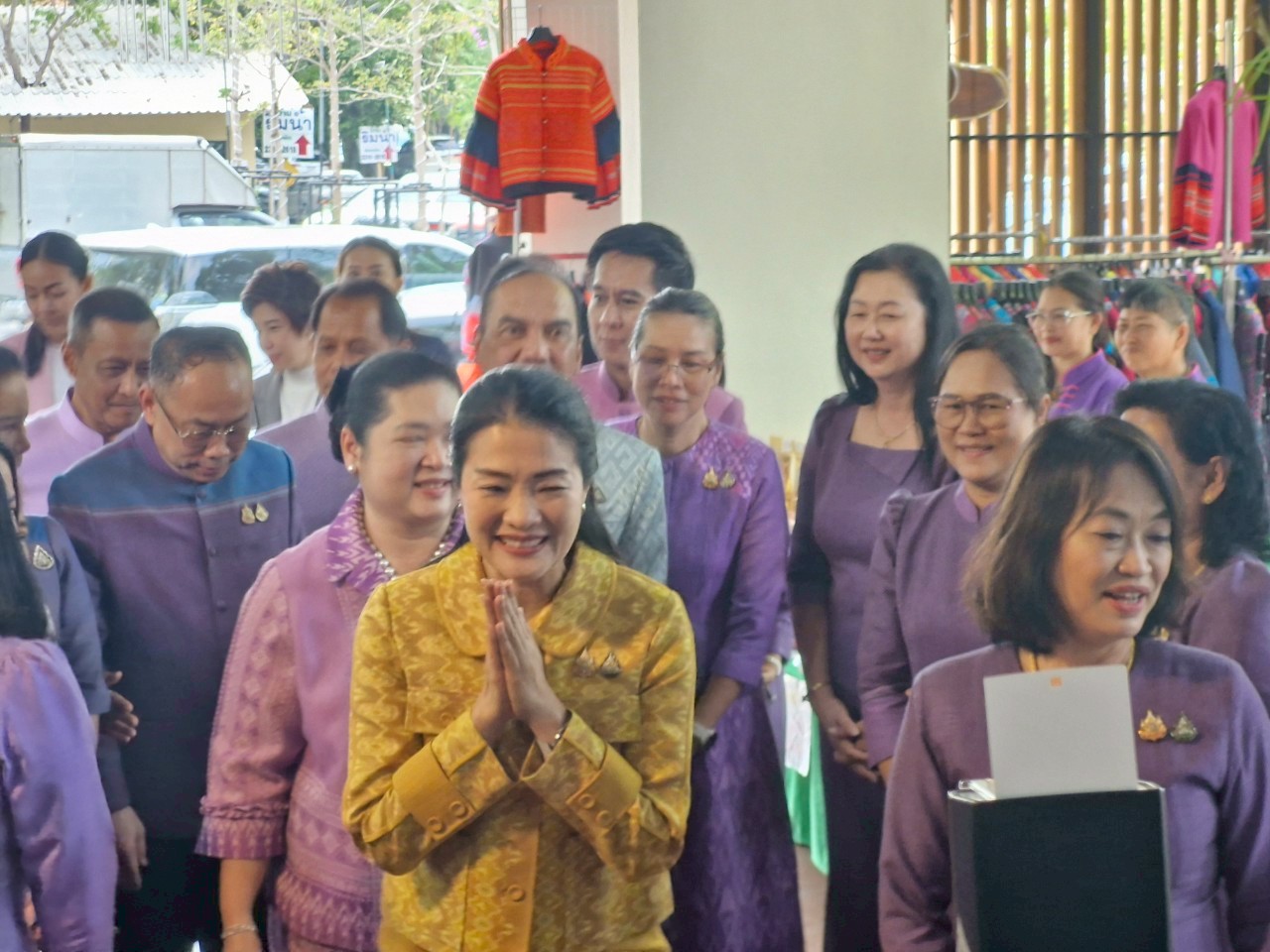 พช.ระยอง ดำเนินโครงการเชิดชูเกียรติสตรีภาคกลางทีมีผลงานดีเด่นเนื่องในงานสตรีสากล ประจำปี 2568