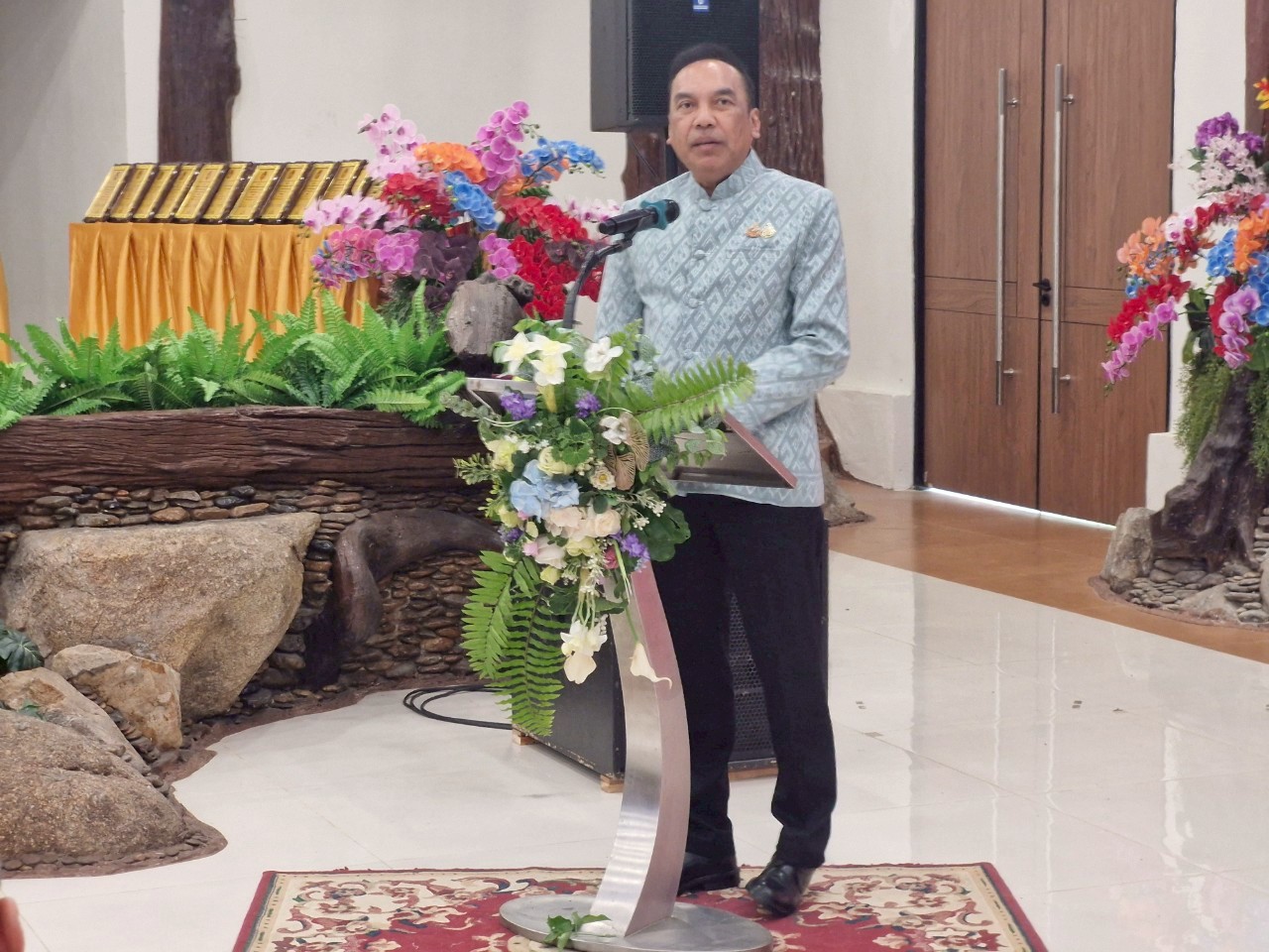 พช.ระยอง ดำเนินโครงการเชิดชูเกียรติสตรีภาคกลางทีมีผลงานดีเด่นเนื่องในงานสตรีสากล ประจำปี 2568