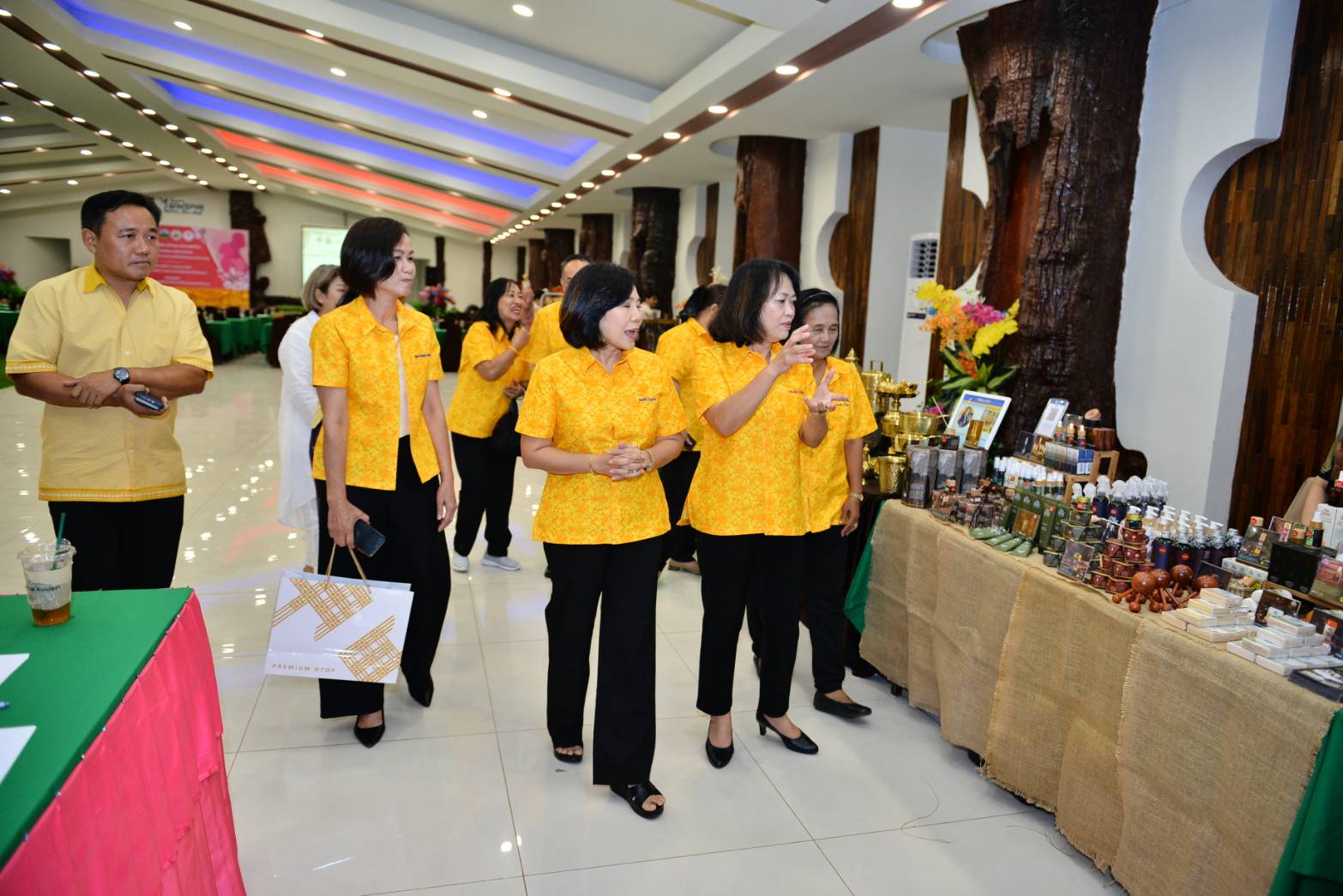 พช.ระยอง เติมความรู้สตรีระยอง ภายใต้ ‘โครงการส่งเสริม สนับสนุน บทบาทสตรีไทยในการขับเคลื่อนการพัฒนาจังหวัด’