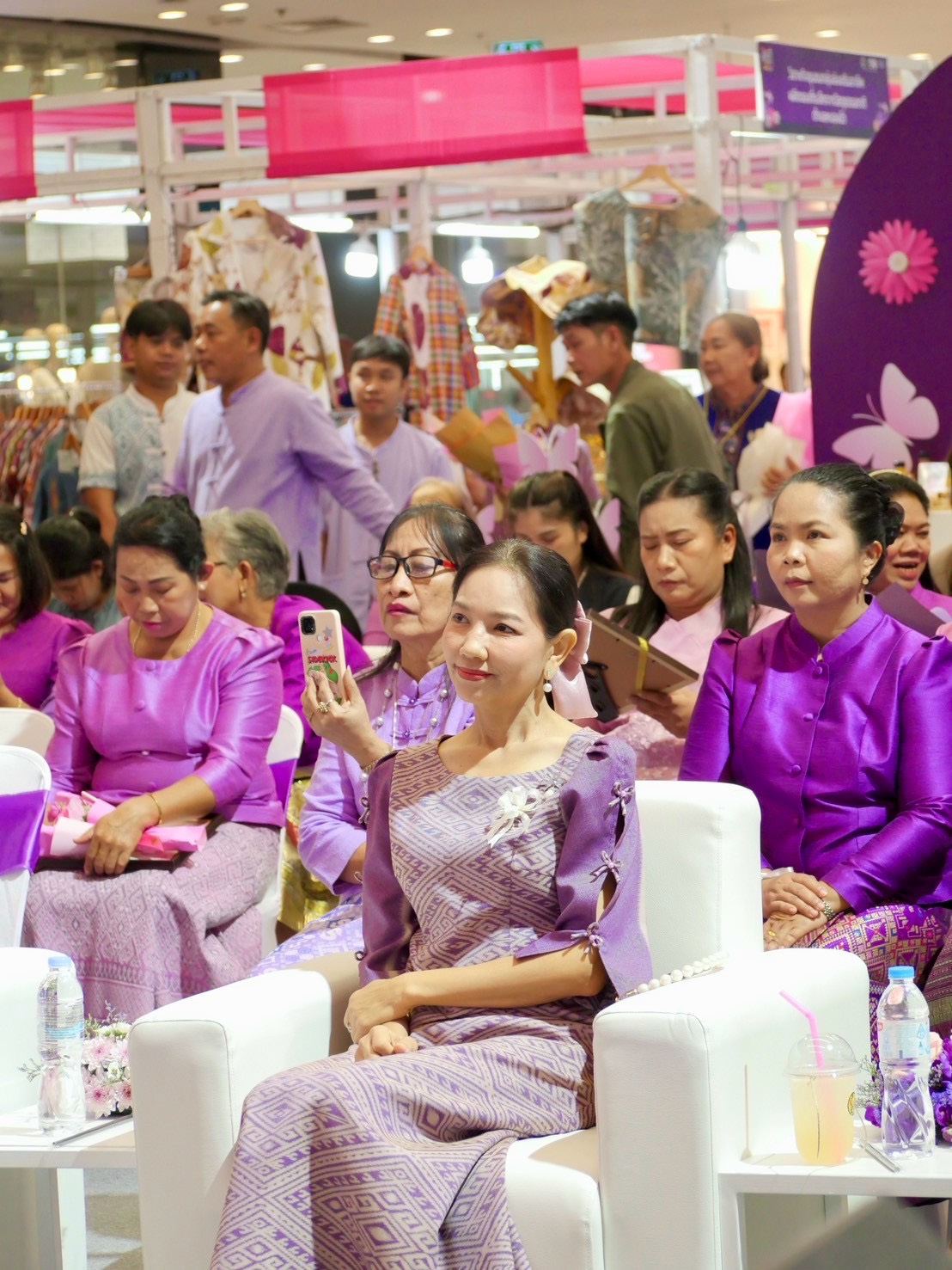 สำนักงานพัฒนาชุมชนจังหวัดระยอง จัดกิจกรรม “รวมพลังสตรี จังหวัดระยอง” เนื่องในวันสตรีสากล ประจำปี 2568