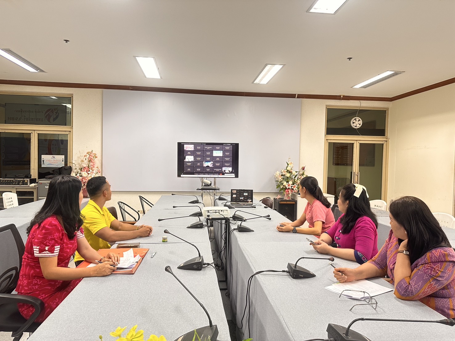 พช.ระยอง ร่วมรับฟังรายการ Together ก้าวไปด้วยกัน EP.2 D-HOPE