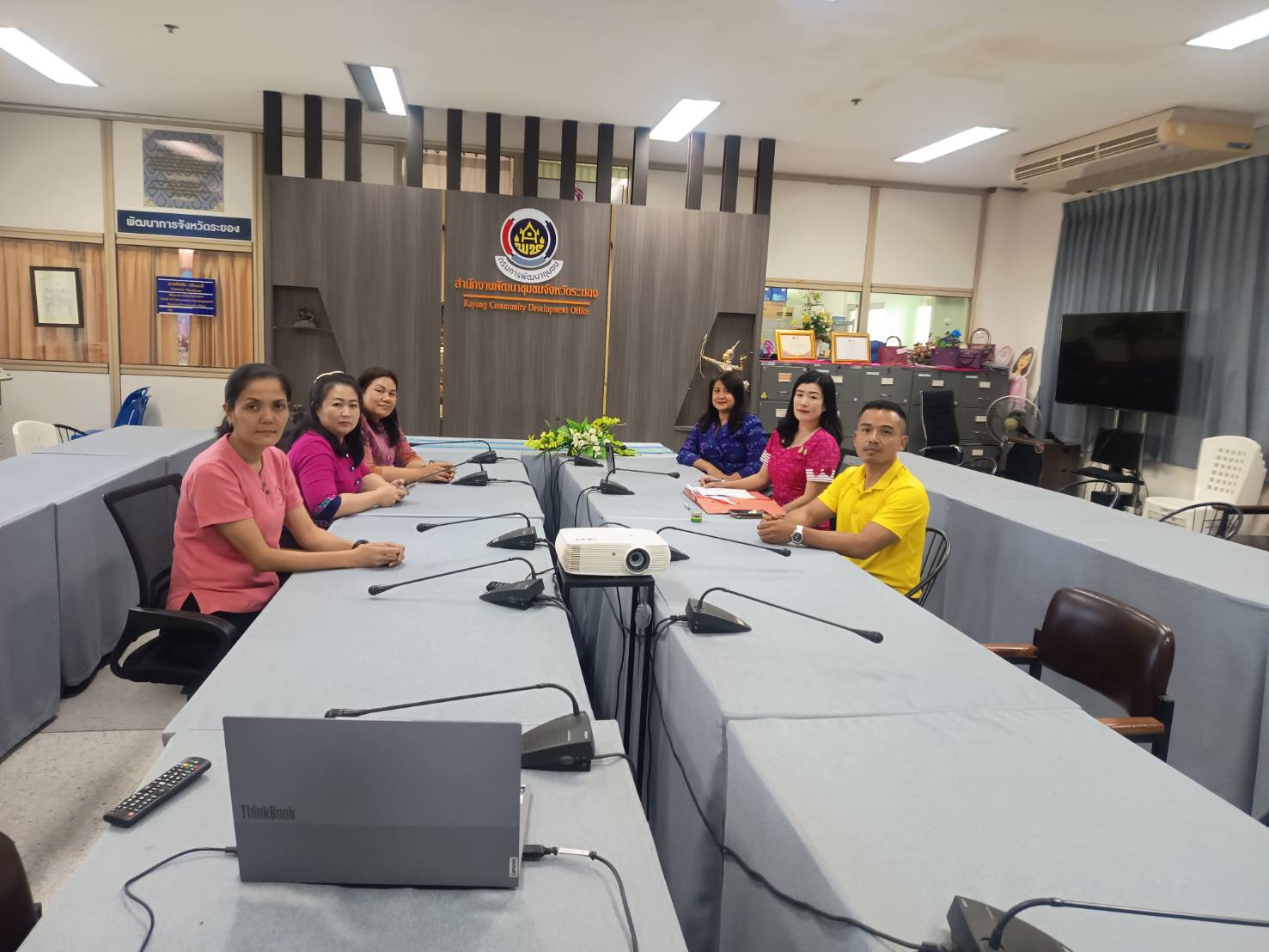 พช.ระยอง ร่วมรับฟังรายการ Together ก้าวไปด้วยกัน EP.2 D-HOPE