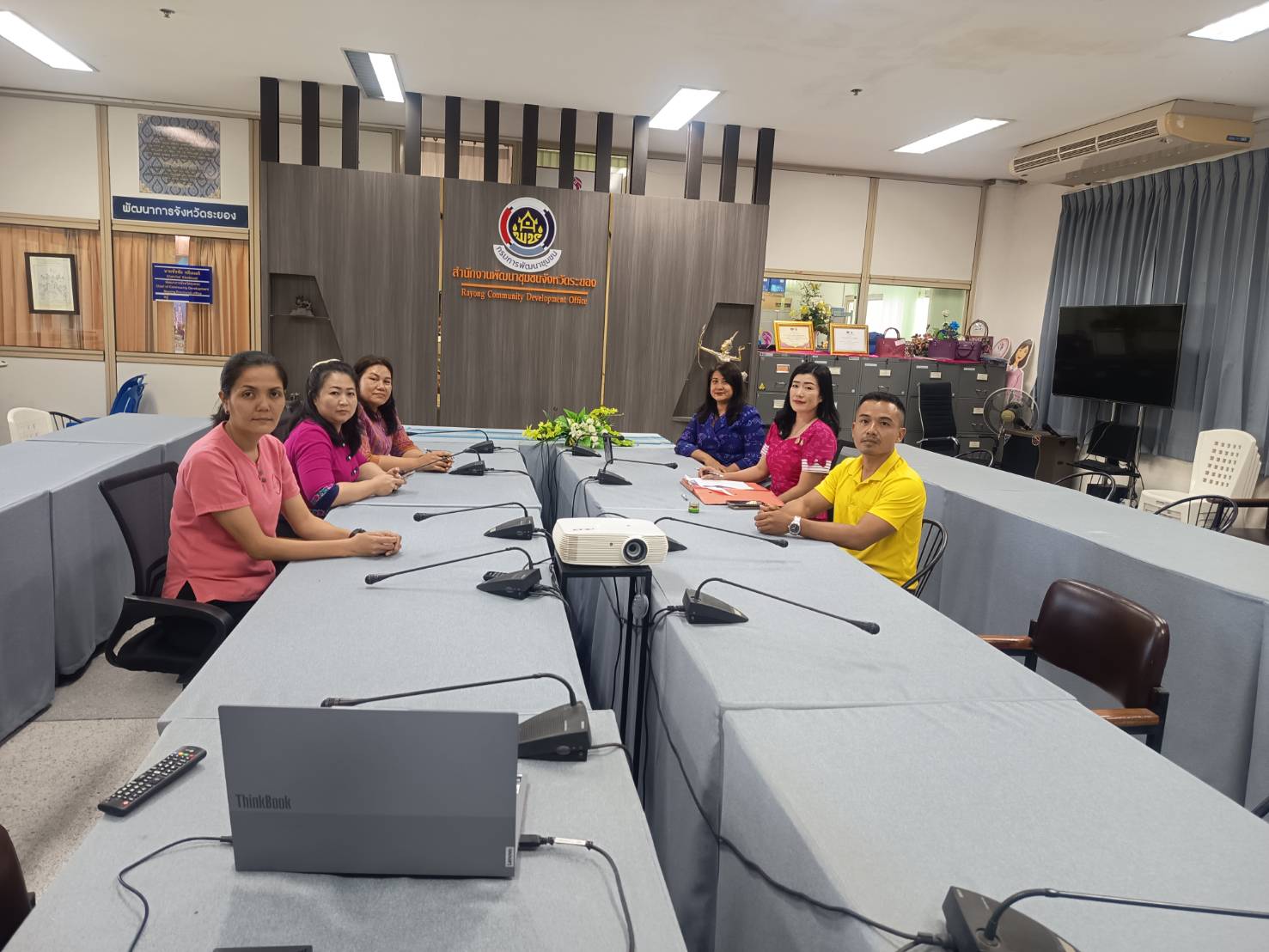 พช.ระยอง ร่วมรับฟังรายการ Together ก้าวไปด้วยกัน EP.2 D-HOPE