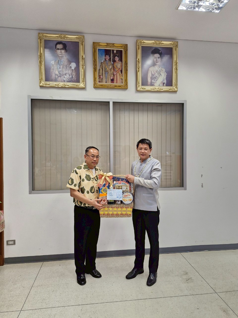 พช.ระยอง ร่วมกิจกรรม Happy Family สืบสาน สงกรานต์ ตำนาน พช. เนื่องในเทศกาลสงกรานต์ ประจำปี 2568  