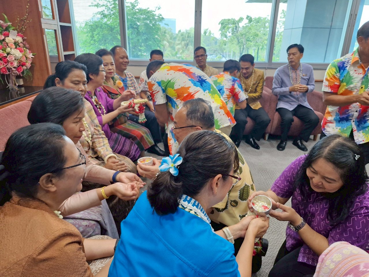พช.ระยอง ร่วมกิจกรรม Happy Family สืบสาน สงกรานต์ ตำนาน พช. เนื่องในเทศกาลสงกรานต์ ประจำปี 2568  