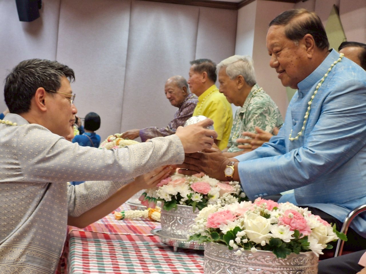 พช.ระยอง ร่วมกิจกรรม Happy Family สืบสาน สงกรานต์ ตำนาน พช. เนื่องในเทศกาลสงกรานต์ ประจำปี 2568  